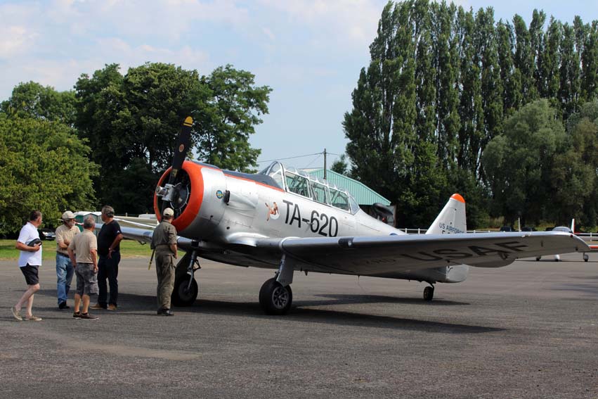 North American T6